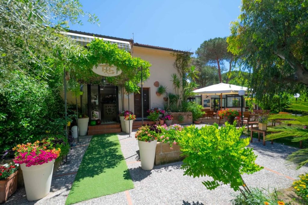Ingresso Hotel Giardino